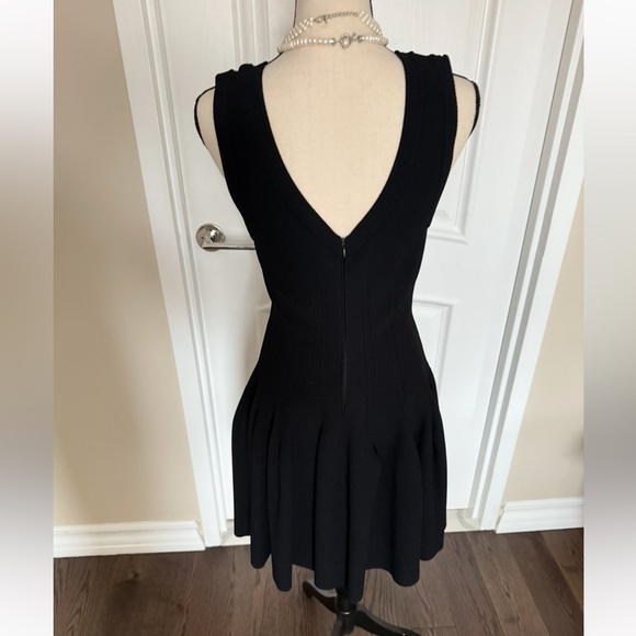 Alaia Black V-Neck Midi Dress size 42 - Picture 5 of 7